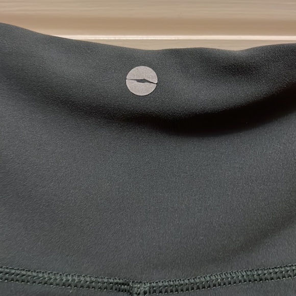 Avia Athletic Leggings / Joggers / Exercise / Running Pants in Green, Size Large - Picture 10 of 15